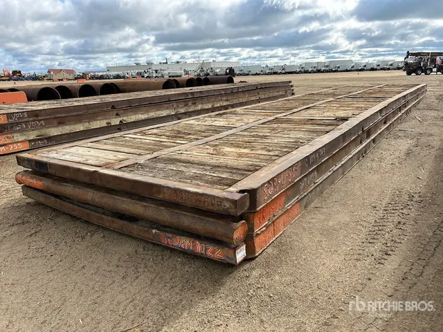 Quantity of (3) 8 ft x 40 ft Rig Mats