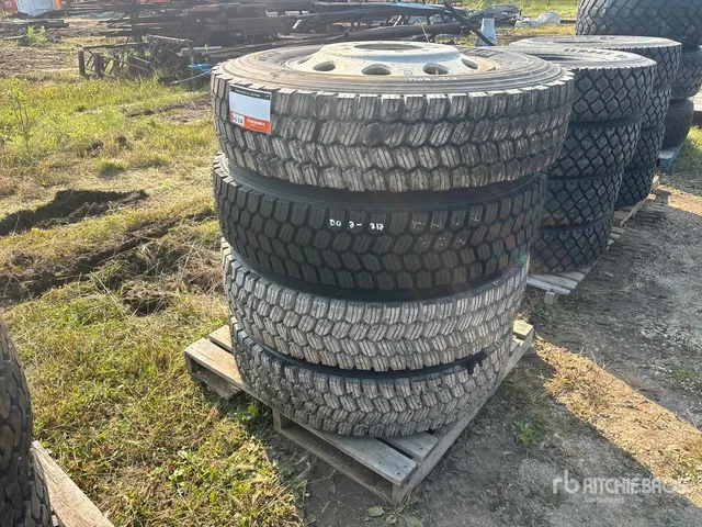 Quantity of (4) Michelin XDY- EX2 11R24.5 Tires (Unused)