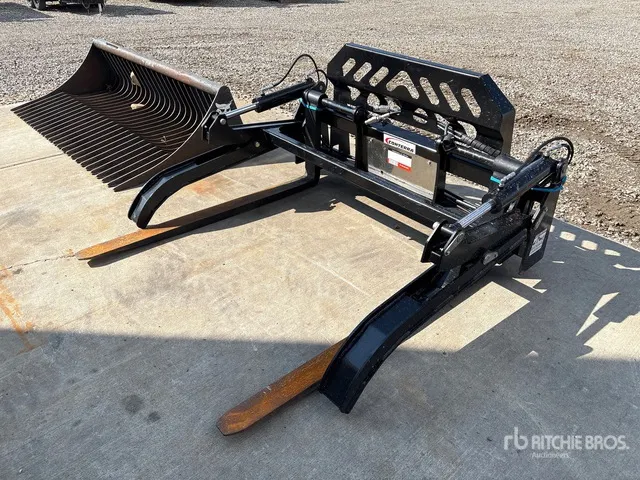 Conterra 60 in 6000 lb Q/C Forks Skid Steer Grapple - Fits Bobcat T870
