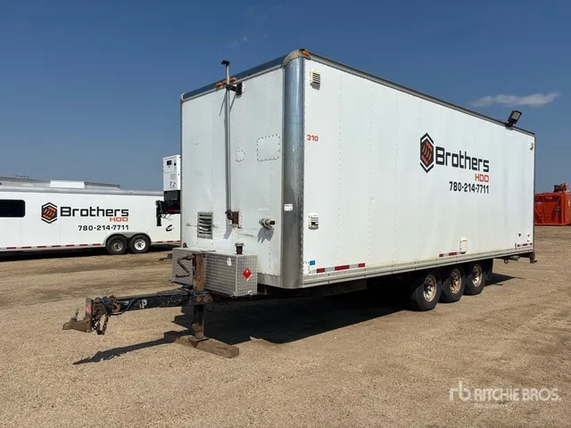 2009 24 ft Tri/A Tool Crib Enclosed Trailer