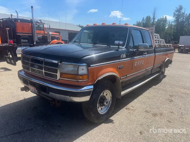 1996 Ford F-250 XLT 4x4 Extended Cab Pickup (Inoperable)