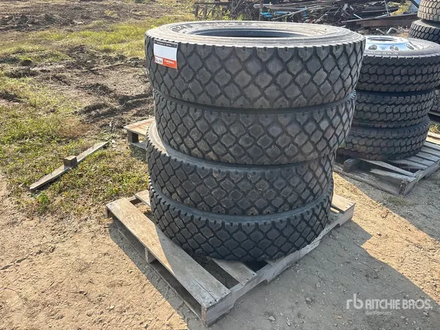 Quantity of (4) Michelin XDY-EX 11R24.5 Tires