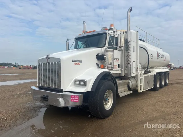 2013 Kenworth T800 8x6 Water Truck