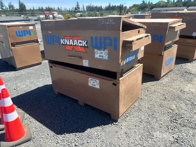 Knaack 89 Job Site Box