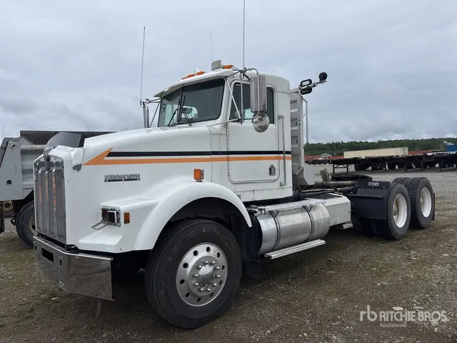 1988 Kenworth T800 6x4 T/A Day Cab Truck Tractor (Inoperable)