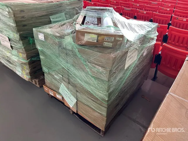 Quantity of (21) LED Lighting Fixtures