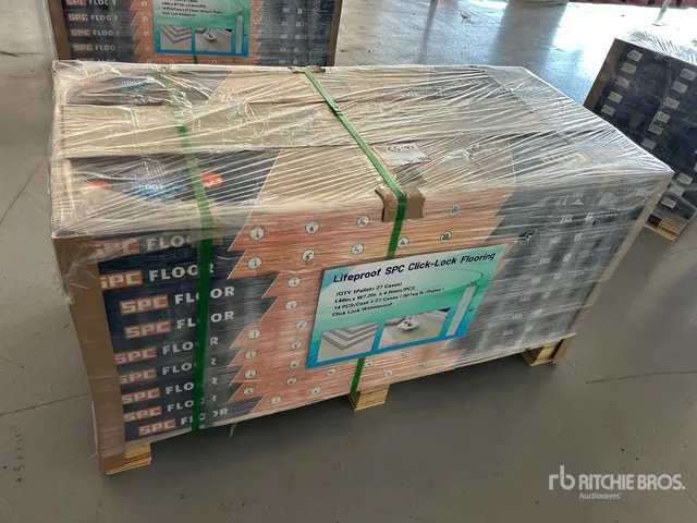Quantity of 48 in x 7.2 in x 4.0 mm Lifeproof SPC Click Lock Flooring (Unused)