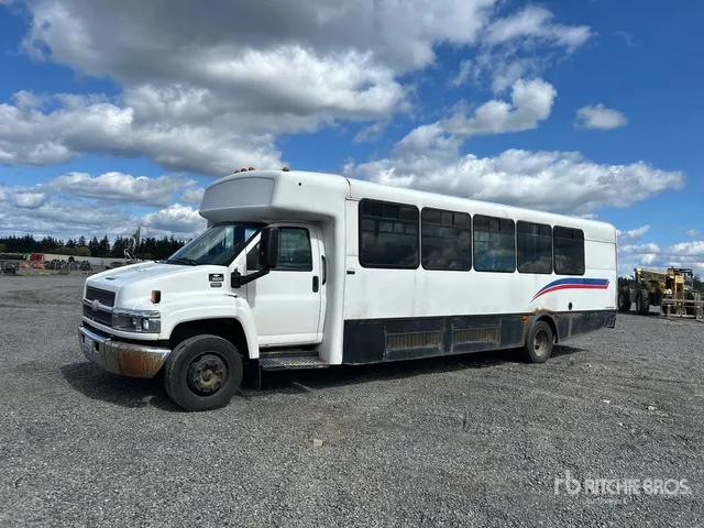 2007 Chevrolet C5500 4x2 32-Seat Bus (Inoperable)