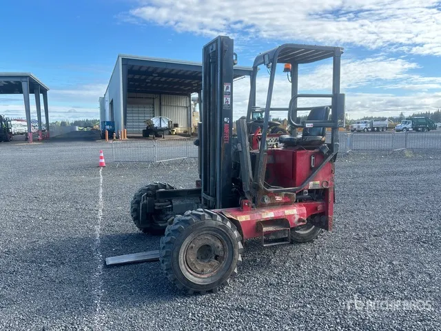 2004 Moffett M55 5500 lb 3x3 Truck Mounted Forklift