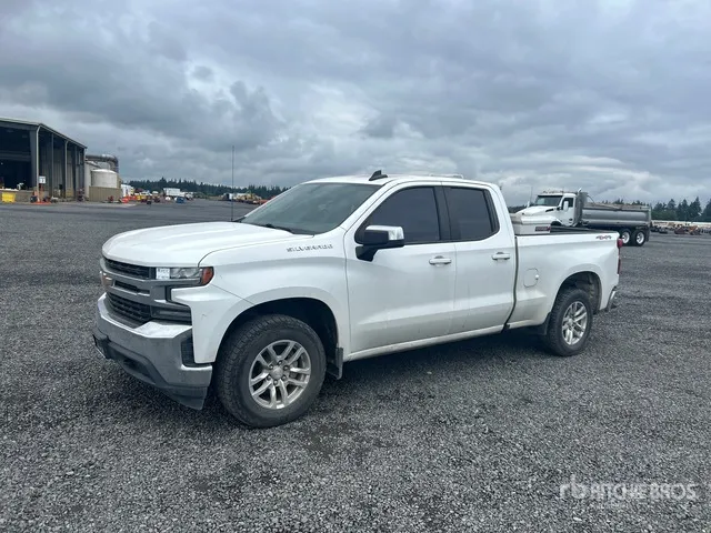 2020 Chevrolet Silverado 1500 LT 4x4 Extended Cab Pickup