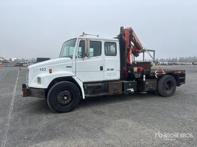 2001 Palfinger PK950 12750 lb Knuckle Boom on 1996 Freightliner F70 4x2 Boom Truck