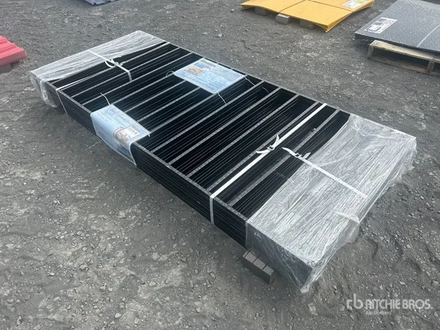Quantity of (10) 7 ft 10 in x 3 ft 3 in Galvanized Fencing