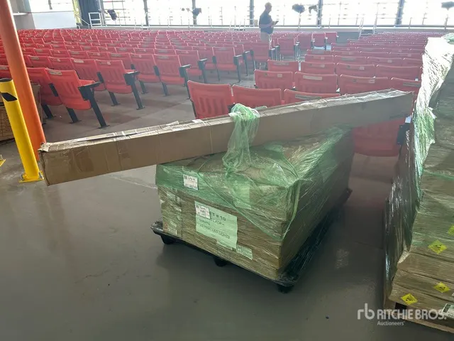 Quantity of (20) LED Lighting Fixtures