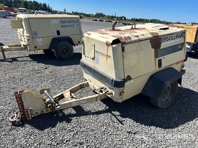 1998 Ingersoll Rand P185JD 185 cfm Mobile Air Compressor (Inoperable)