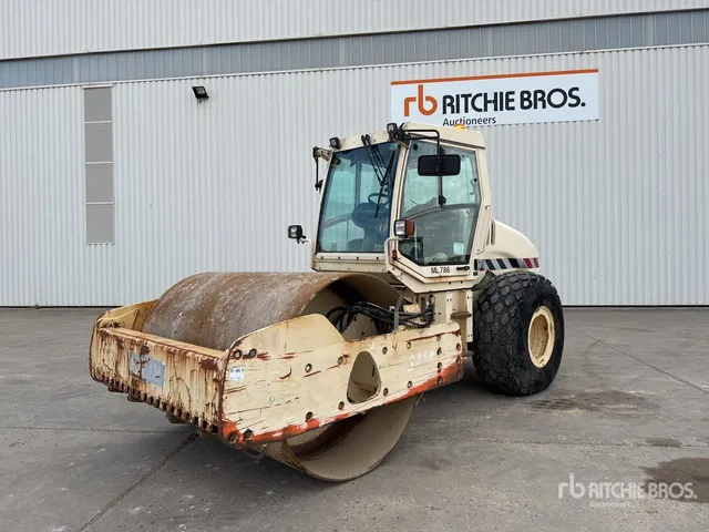 2004 Hamm 3414 Compacteur Monocylindre Smooth Drum Compactor