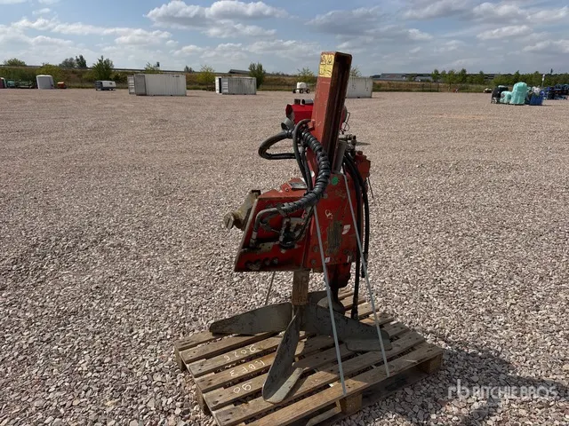2014 Rabaud 70339C Enfonce Pieux Fence Post Driver