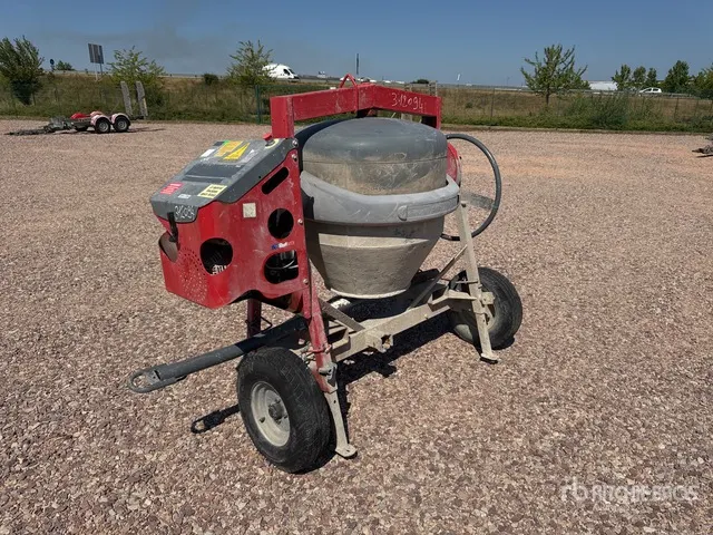 Altrad Betonniere Portable Concrete Mixer