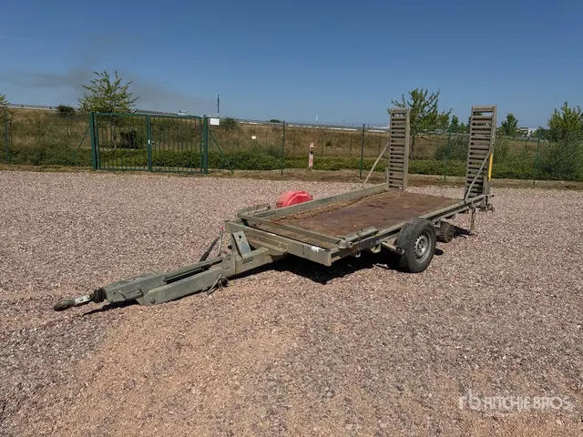 2018 Hubiere H212L14CF T/A Remorque Equipment Trailer