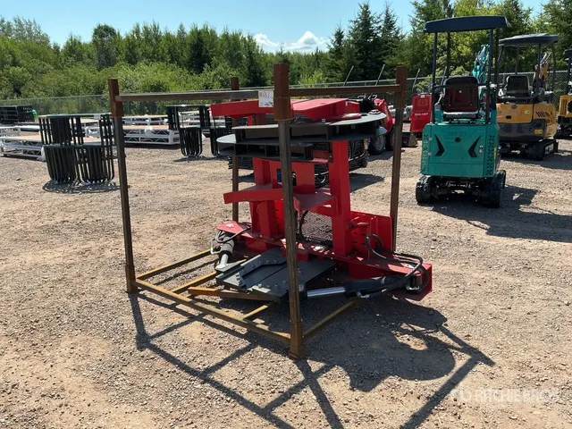 2026 GIYI GY-TS75 29 in Skid Steer Tree Shear (Unused)