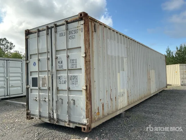 2010 40 ft High Cube Storage Container