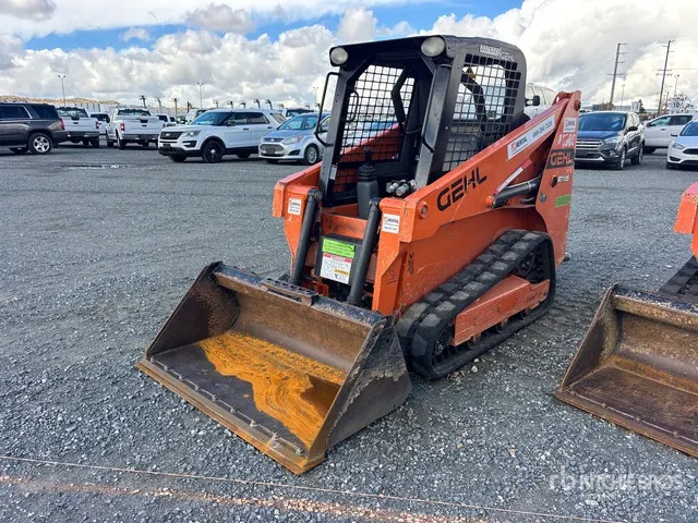 2022 Gehl RT105 Compact Track Loader