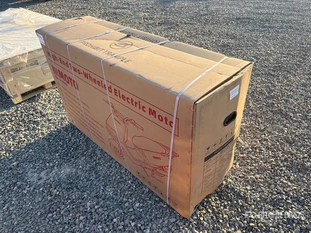 2026 IRMOTO-RED Electric Moped (Unused)
