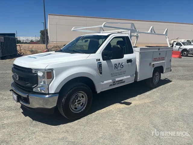 2021 Ford F-250 XL 4x2 Utility Truck