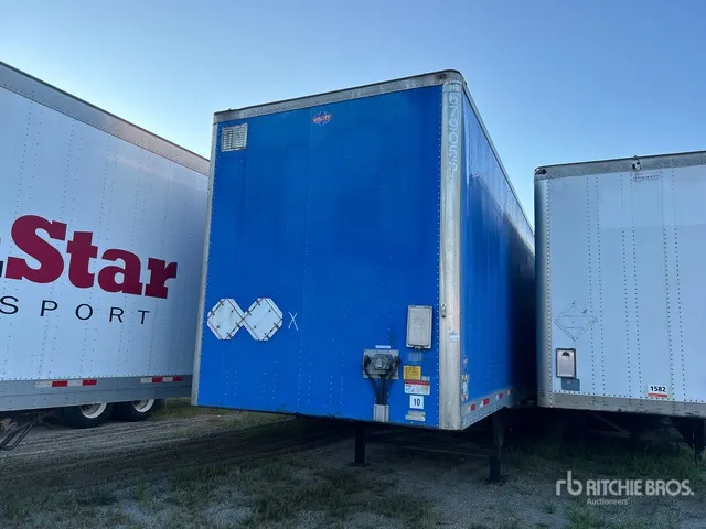 2014 Utility VS2DX 53 ft x 102 in T/A Van Trailer