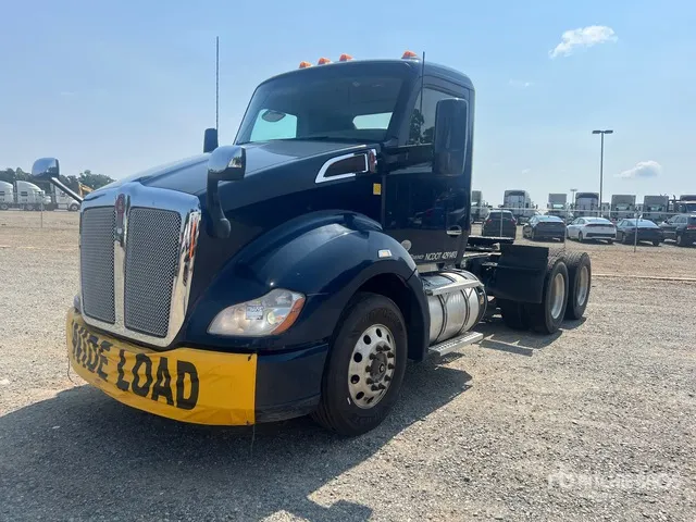 2019 Kenworth T-680 6x4 T/A Day Cab Truck Tractor