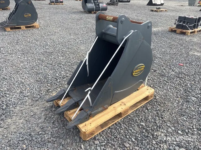 Strickland BT13 580 mm Digging Excavator Bucket - Fits S60 (Unused)