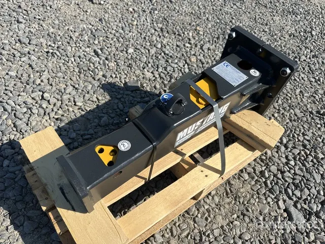 2026 Mustang HS100 Hydraulic Breaker (Unused)