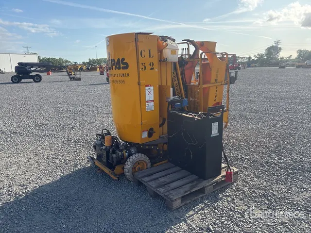 1997 Grove Toucan 860 Vertical Mast Lift (Inoperable)