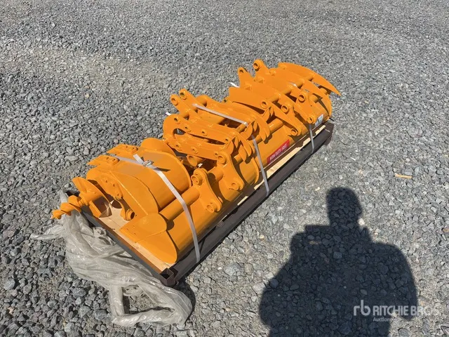 Quantity of (8) 2026 GIYI Mini Excavator Attachment (Unused)