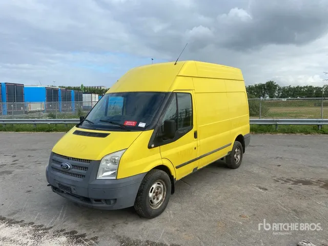 2012 Ford FT350M Cargo Van (Inoperable)