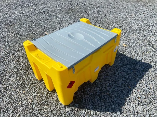 2026 Emiliana Serbatoi EU-TANK 330 330 L Portable Poly Fuel Tank (Unused)