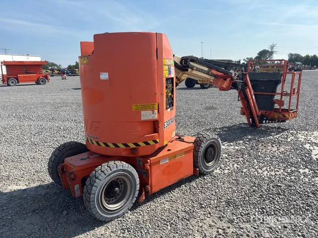 2015 JLG E300AJP 2WD Electric Articulating Boom Lift (Inoperable)