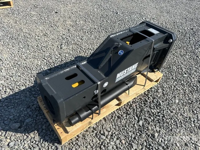 2026 Mustang HM550 Hydraulic Breaker (Unused)