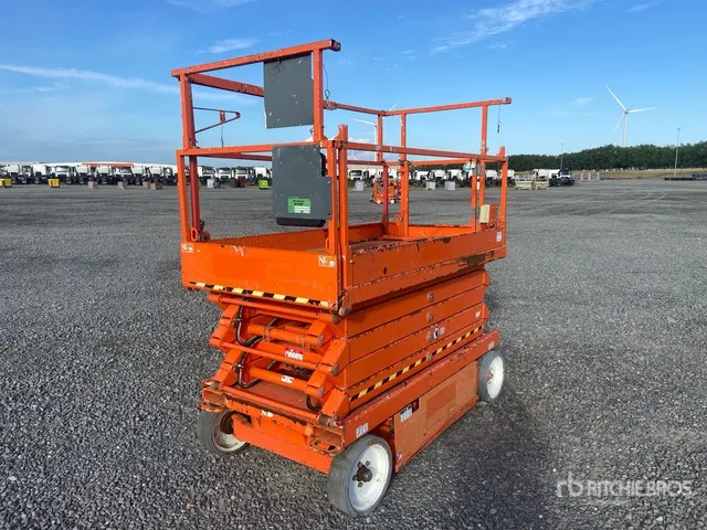 2016 Skyjack SJIII-4632 Electric Scissor Lift (Inoperable)