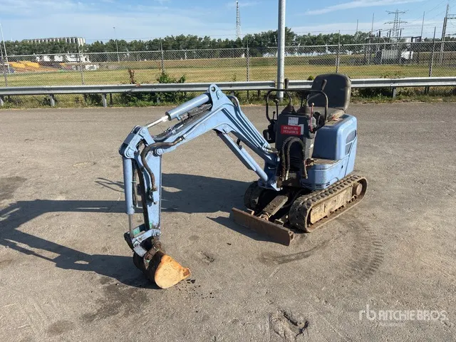 Kobelco SK008 Mini Excavator