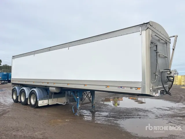 2016 MaxiTrans 10.1 m Tri/A End Dump Trailer