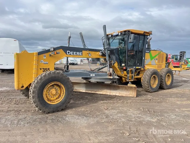 2021 John Deere 670G Motor Grader