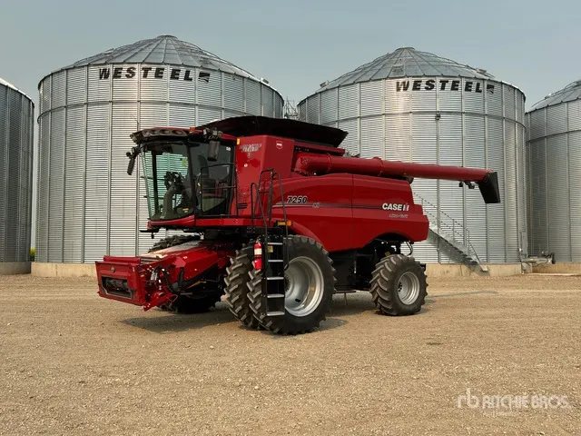 2021 Case IH 7250 Combine Harvester