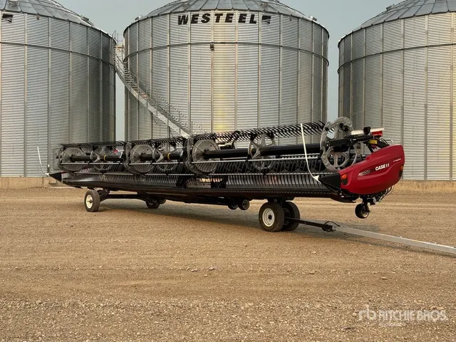 2024 MacDon FD240 40 ft Flex Draper Combine Header
