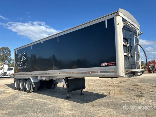 2021 BTE 10.6 m Tri/A End Dump Trailer