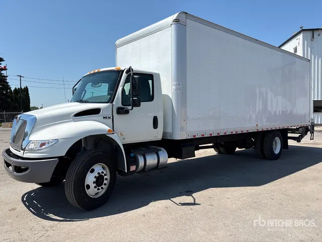 2020 International 4300 4x2 Van Truck