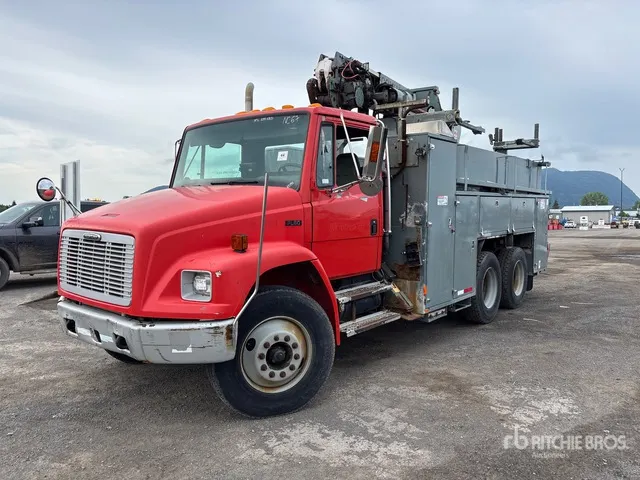 2003 Terex L4040 on 2003 Freightliner FL 80 6x4 Digger Derrick Truck (Inoperable)