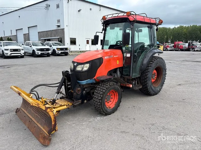 2015 Kubota M8540 4WD Tractor