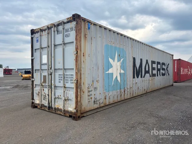 2007 40 ft High Cube Storage Container