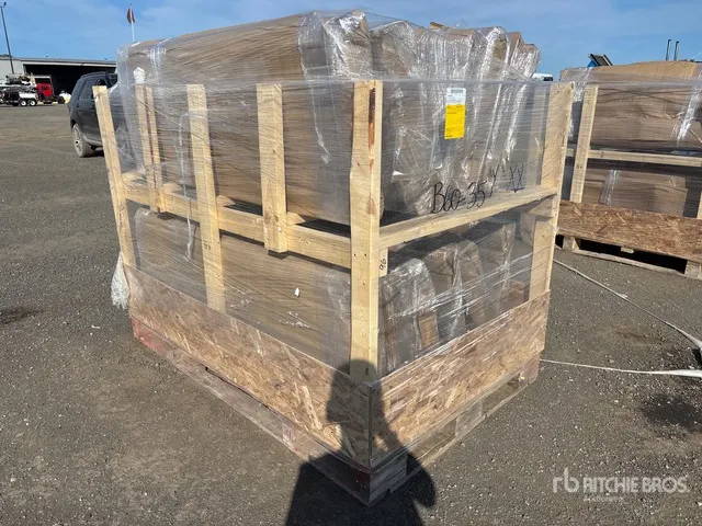 Quantity of (12) Tailgates - Fits Pickup