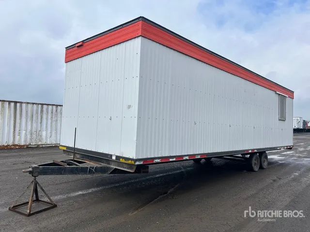 2010 Prince 32 ft x 10 ft Portable T/A Mobile Office